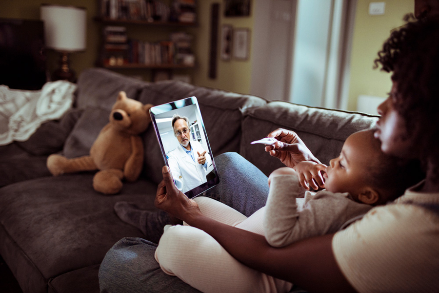 nfiniteMD, co-founded by an HST alumnus, virtually connects patients with leading medical specialists to give advice on treatment plans, diagnoses, and more